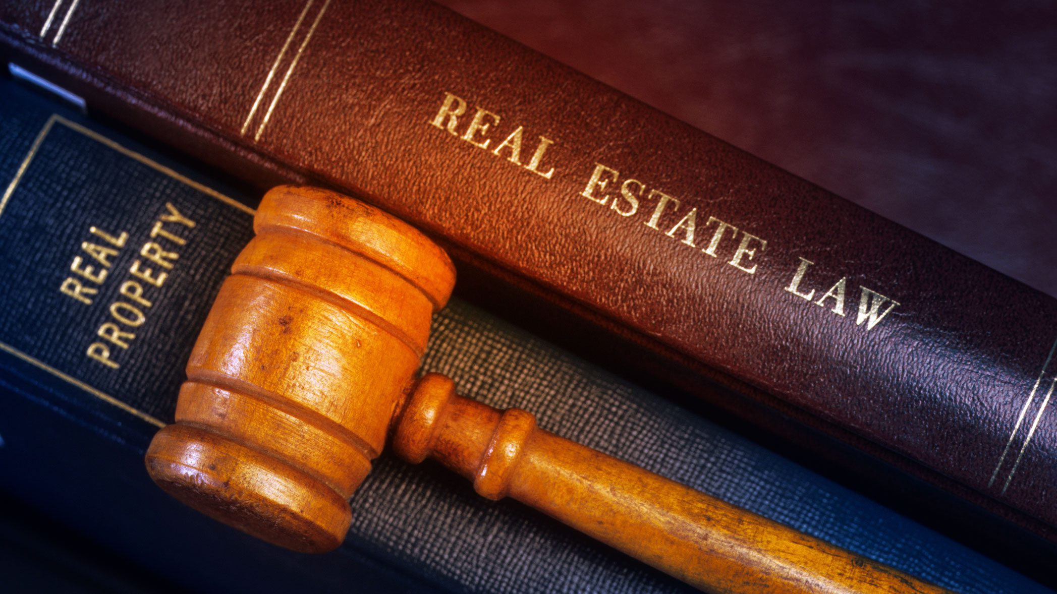 Do I Need a Real Estate Lawyer to Sell My House?
