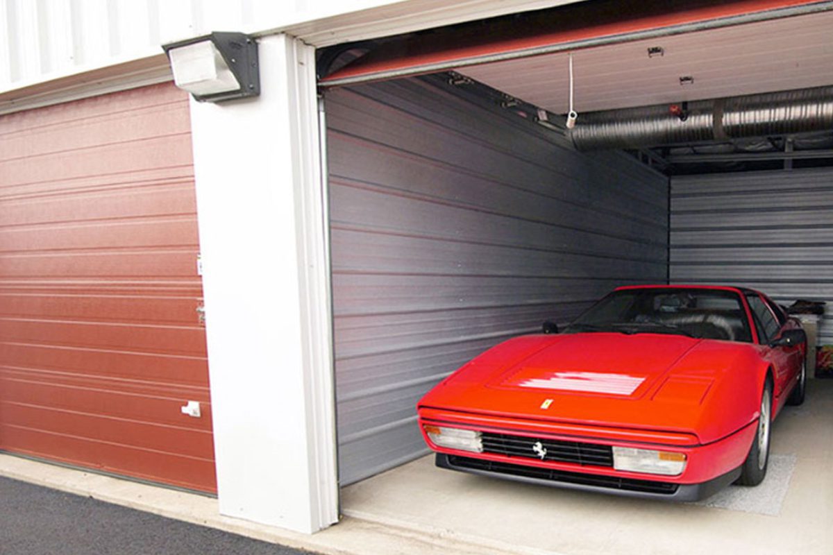 Best places to store a car in Florida when selling a home